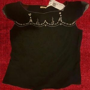 Beautifully embroidered top ☀️